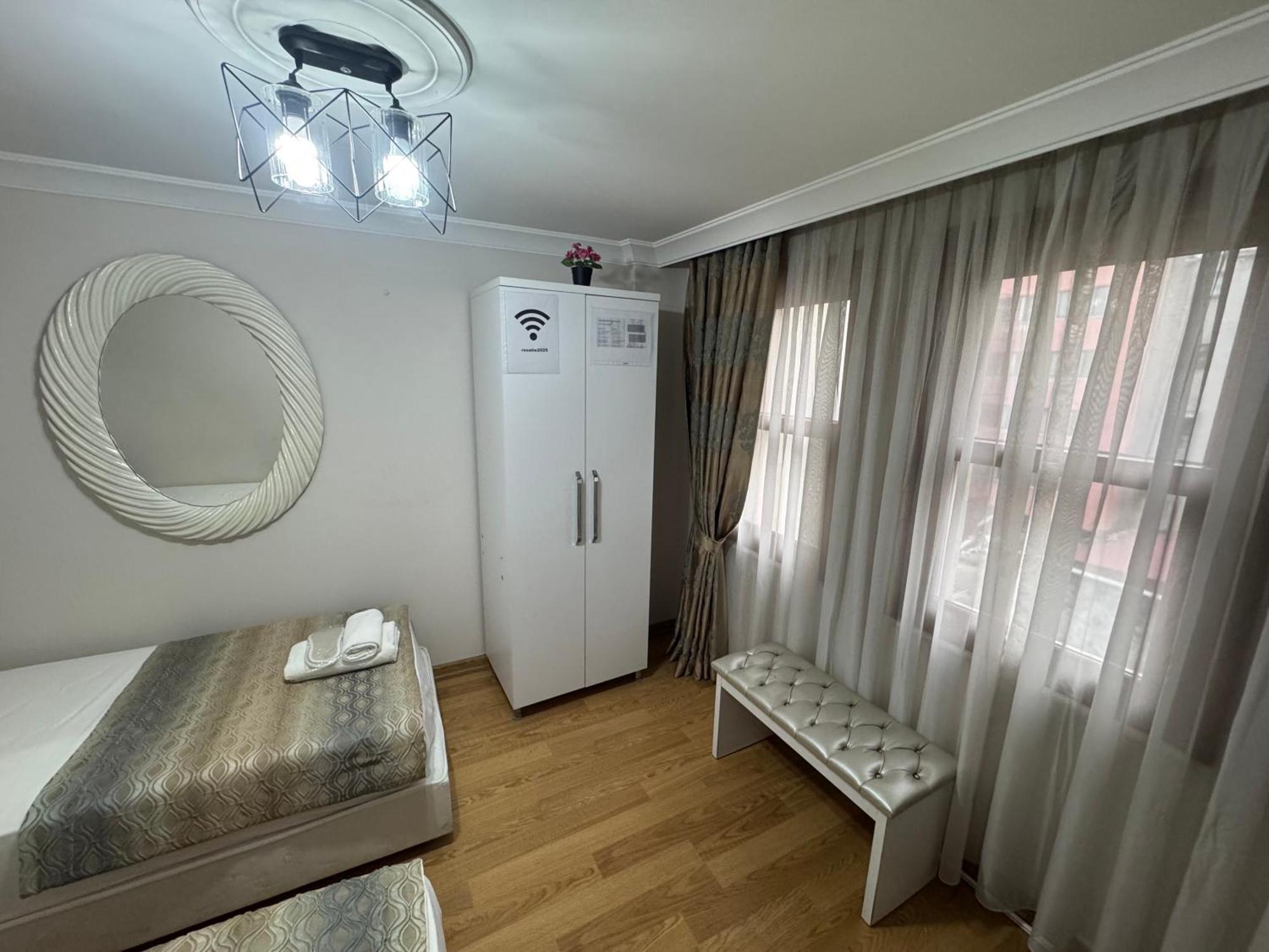 Rosalie Palace Истанбул Екстериор снимка